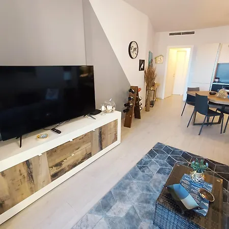 Apartman Castello Borelli *
